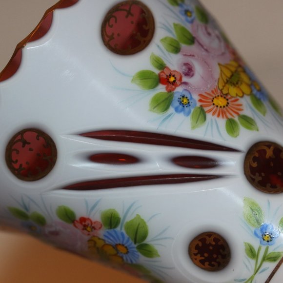BOHEMIAN CZECH Cased Glass White Overlay Cut to Red Cranberry VASE Vintage - Picture 6 of 6